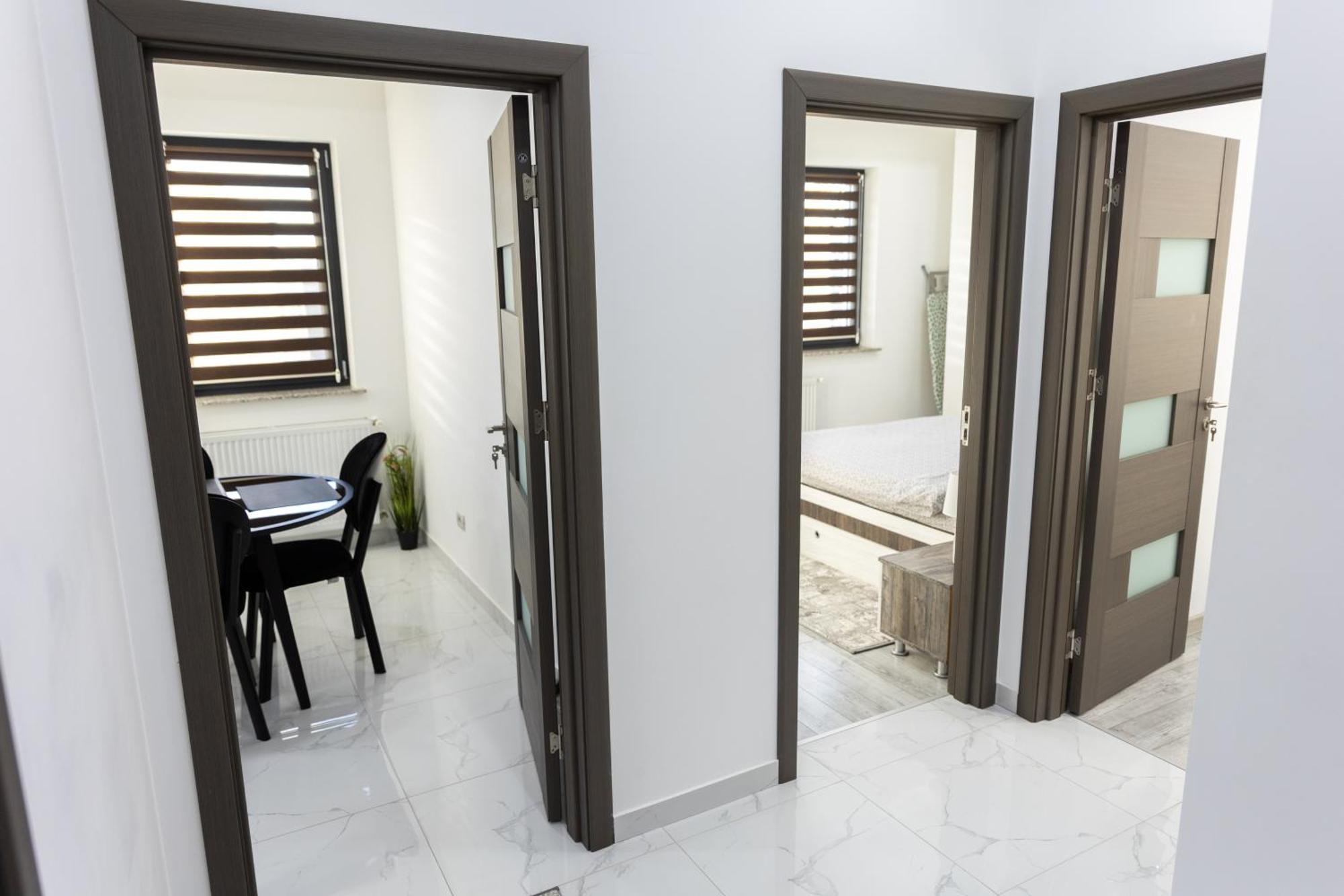 Astar Apartments - Extra Large Rădăuţi Kültér fotó