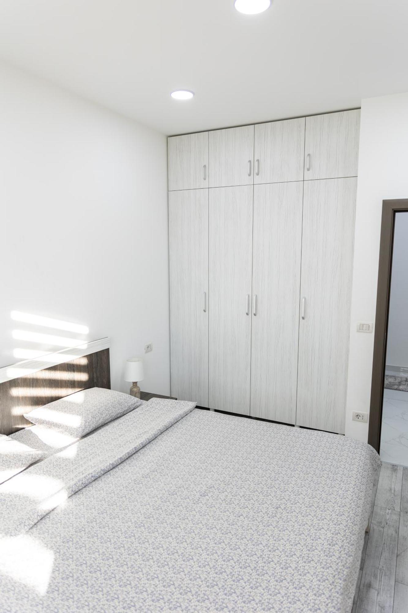 Astar Apartments - Extra Large Rădăuţi Kültér fotó