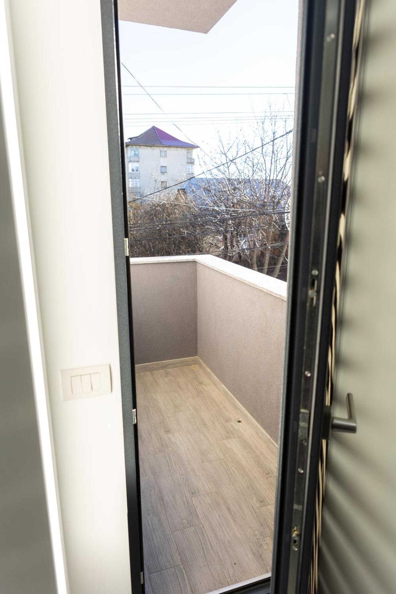 Astar Apartments - Extra Large Rădăuţi Kültér fotó